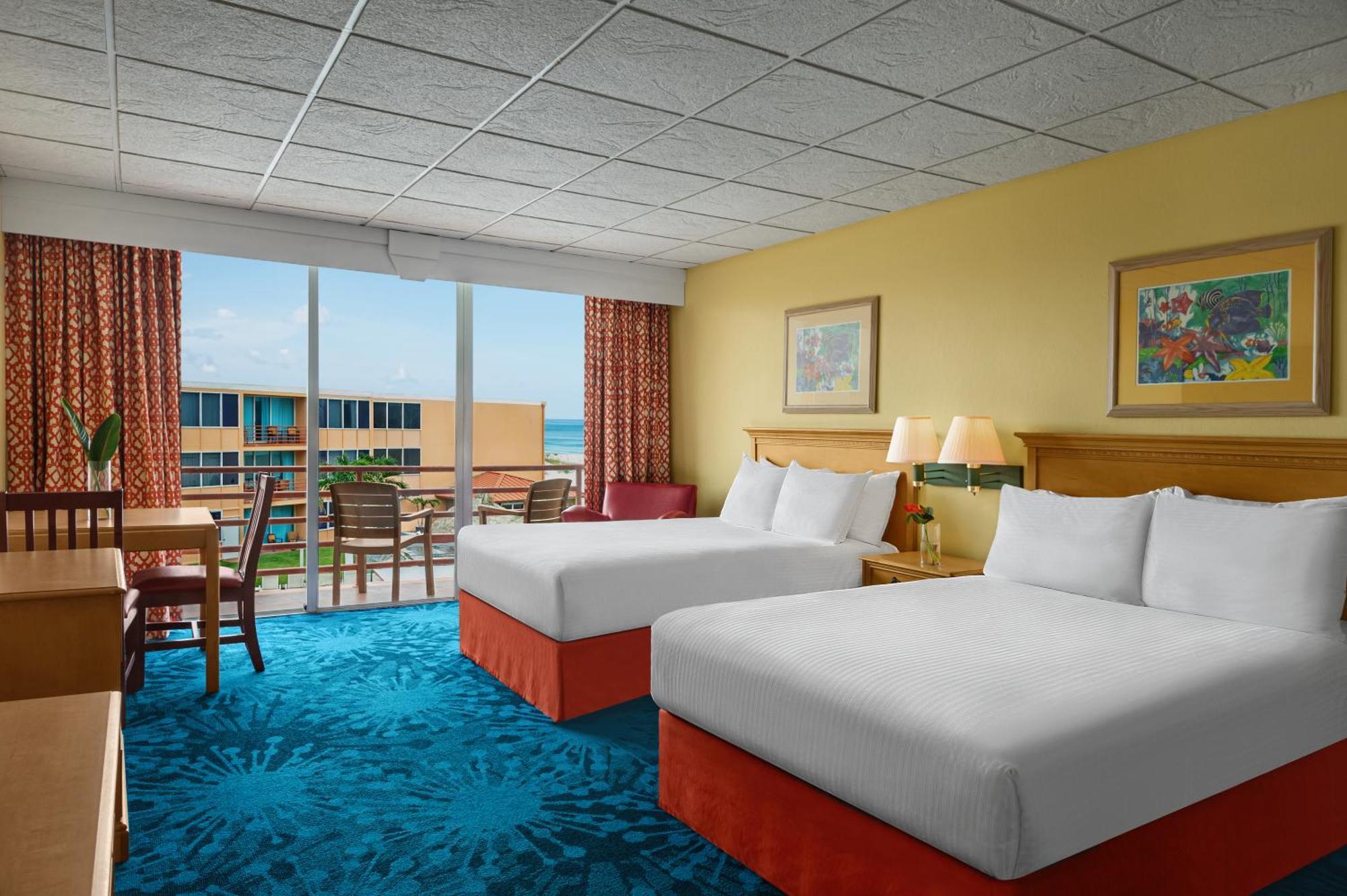 Dolphin Beach Resort St. Pete Beach Esterno foto